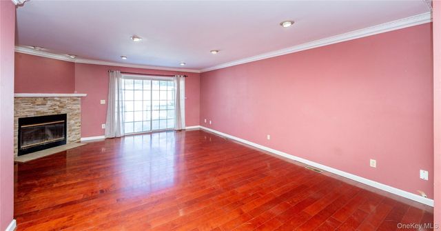 203 Kensington Court, Brewster, NY 10509