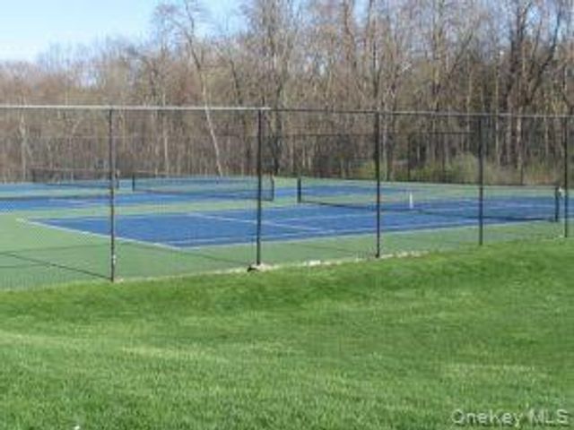 203 Kensington Court, Brewster, NY 10509