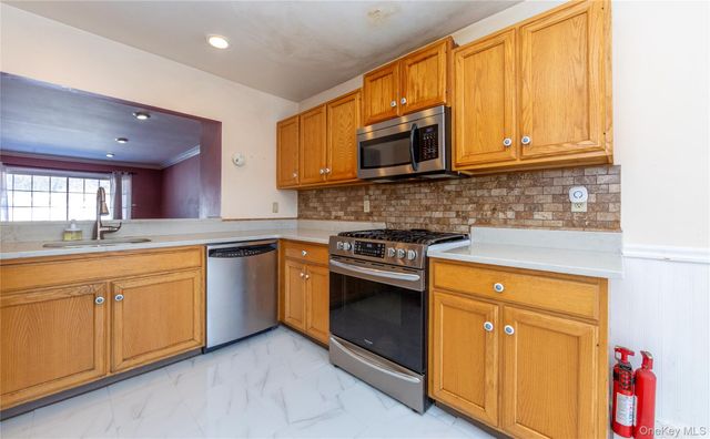 203 Kensington Court, Brewster, NY 10509