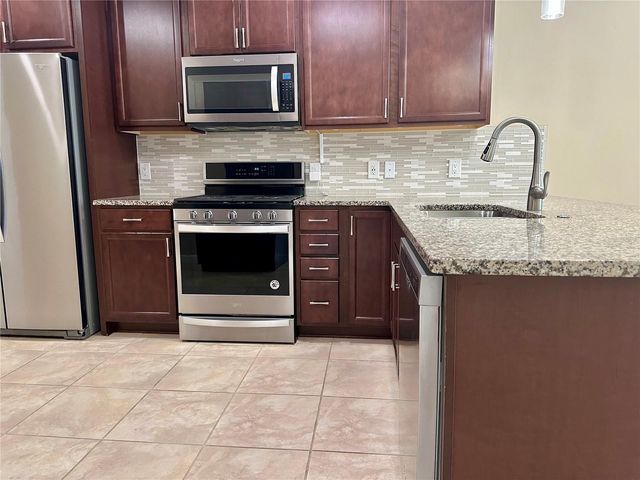 17631 CAMDEN DRIVE, Bradenton, FL 34202