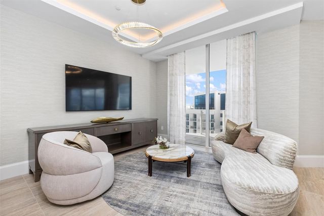 525 N Fort Lauderdale Beach Boulevard 2201, Fort Lauderdale, FL 33304