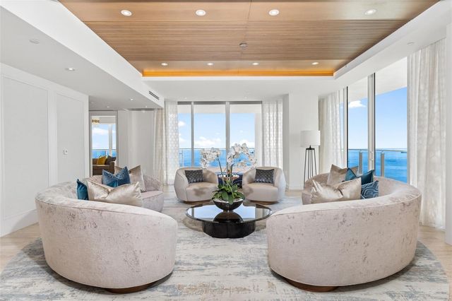 525 N Fort Lauderdale Beach Boulevard 2201, Fort Lauderdale, FL 33304