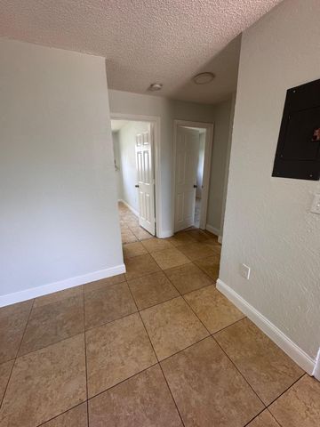 1119 NW 6th Avenue 5, Pompano Beach, FL 33060