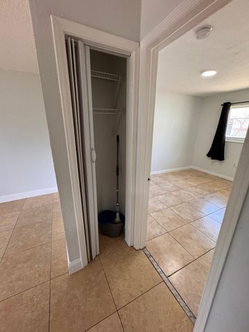 1119 NW 6th Avenue 5, Pompano Beach, FL 33060