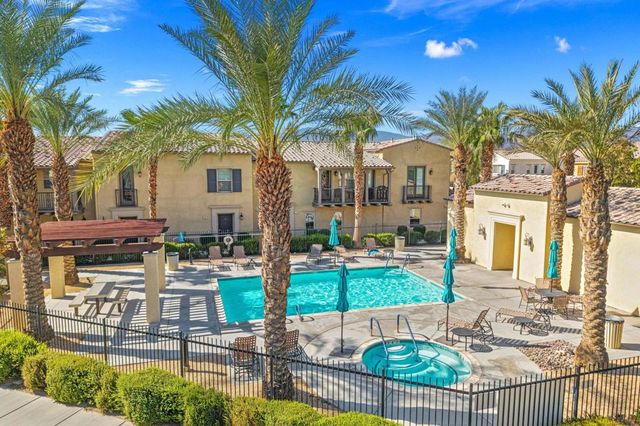 124 Paseo Bravo, Palm Desert, CA 92211