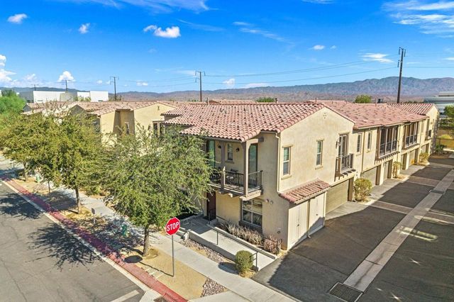 124 Paseo Bravo, Palm Desert, CA 92211
