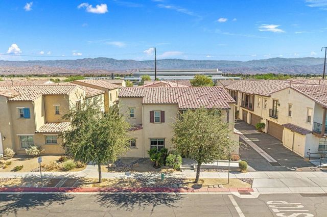 124 Paseo Bravo, Palm Desert, CA 92211