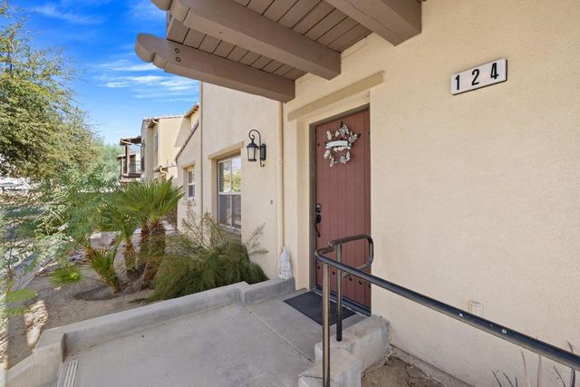 124 Paseo Bravo, Palm Desert, CA 92211