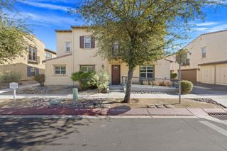124 Paseo Bravo, Palm Desert, CA 92211