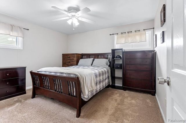 29615 Rosslyn Avenue, Garden City, MI 48135