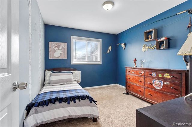 29615 Rosslyn Avenue, Garden City, MI 48135