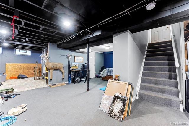 29615 Rosslyn Avenue, Garden City, MI 48135