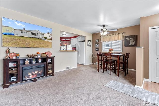 29615 Rosslyn Avenue, Garden City, MI 48135