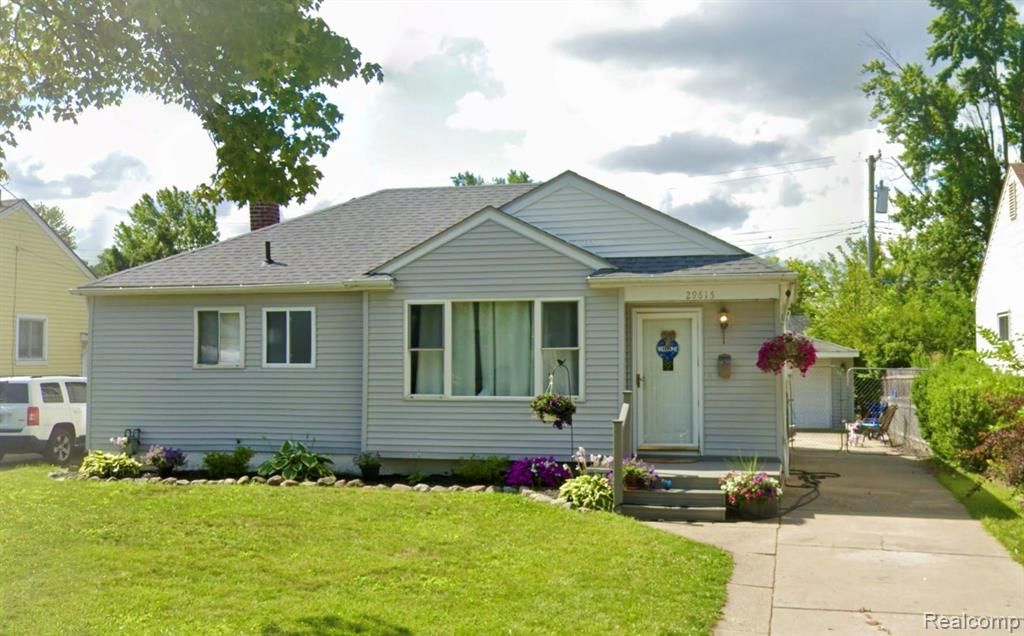 29615 Rosslyn Avenue, Garden City, MI 48135