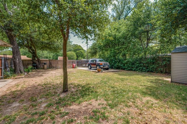1400 W Tucker Boulevard, Arlington, TX 76013