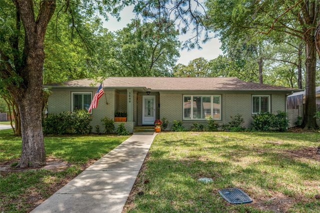 1400 W Tucker Boulevard, Arlington, TX 76013