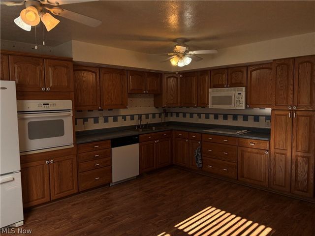 3301 Charles Drive Drive, Vienna, WV 26105