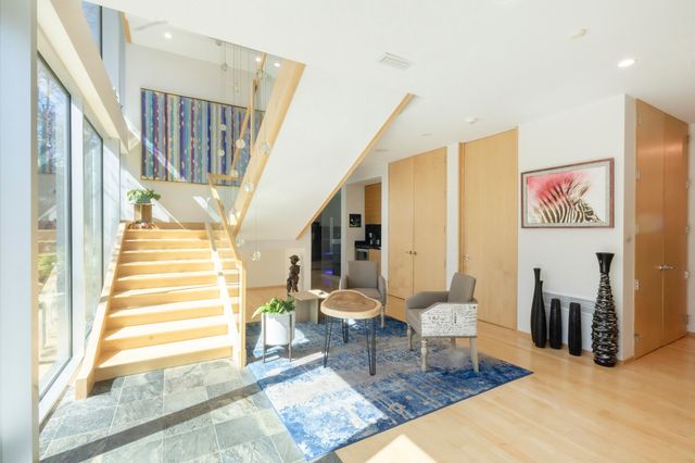 50005 High Point Lane, New Buffalo, MI 49117