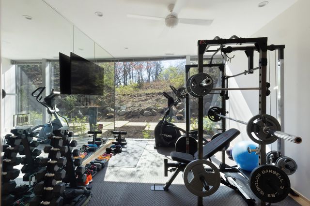 50005 High Point Lane, New Buffalo, MI 49117