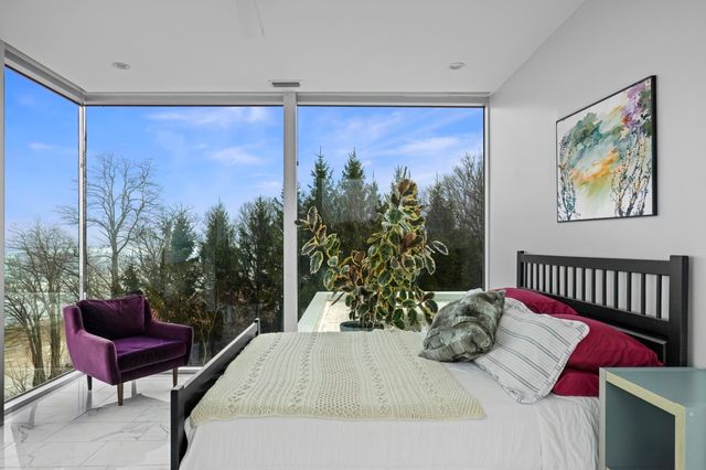 50005 High Point Lane, New Buffalo, MI 49117