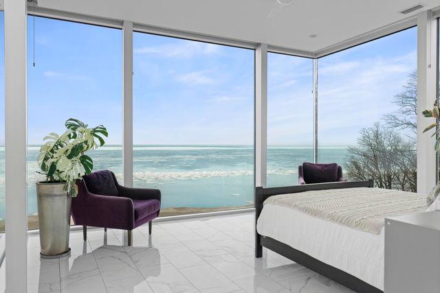 50005 High Point Lane, New Buffalo, MI 49117