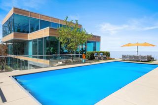 50005 High Point Lane, New Buffalo, MI 49117