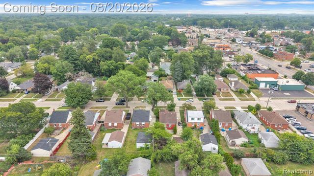 7267 Fenton Street, Dearborn Heights, MI 48127
