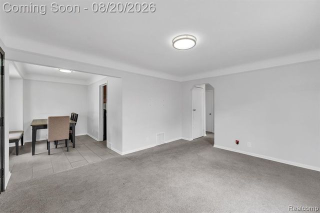 7267 Fenton Street, Dearborn Heights, MI 48127