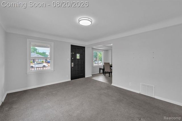 7267 Fenton Street, Dearborn Heights, MI 48127