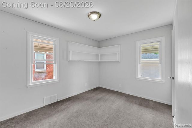 7267 Fenton Street, Dearborn Heights, MI 48127