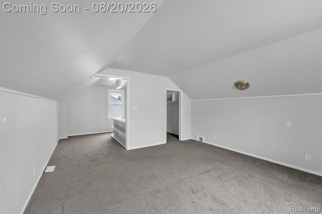 7267 Fenton Street, Dearborn Heights, MI 48127