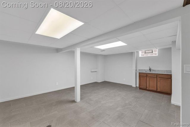 7267 Fenton Street, Dearborn Heights, MI 48127
