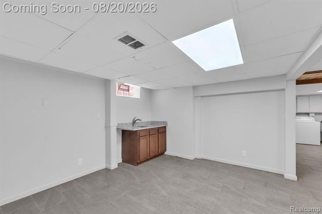 7267 Fenton Street, Dearborn Heights, MI 48127