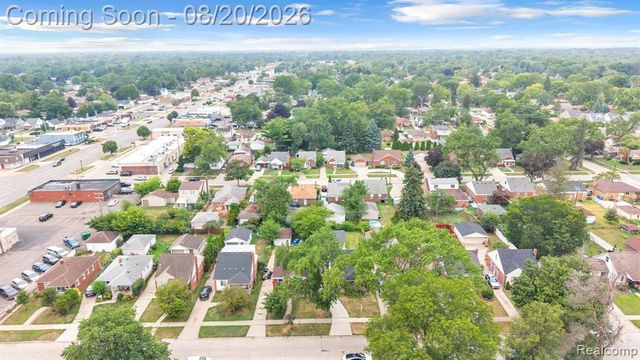 7267 Fenton Street, Dearborn Heights, MI 48127
