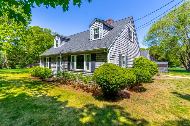 3 Yacht Club Road, Centerville, MA 02632