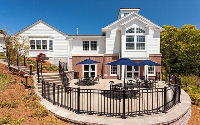 3 Yacht Club Road, Centerville, MA 02632