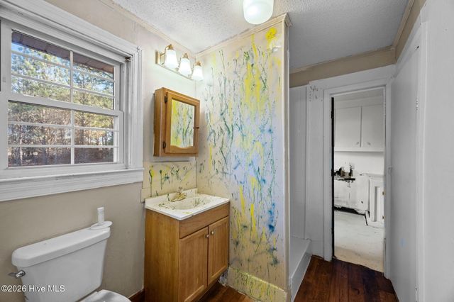 1358 Warrentown Road, Snow Hill, NC 28580