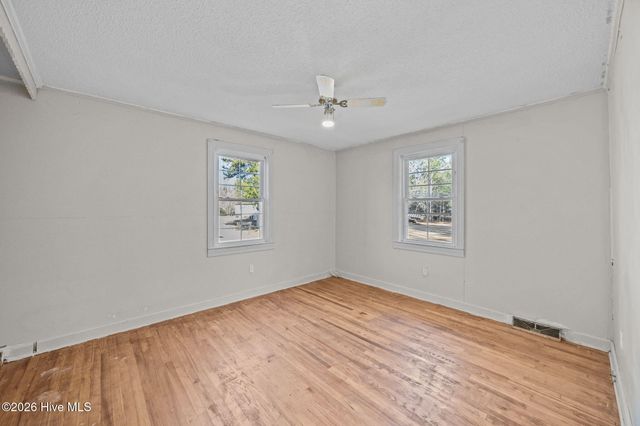 1358 Warrentown Road, Snow Hill, NC 28580