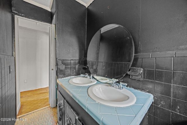 1358 Warrentown Road, Snow Hill, NC 28580