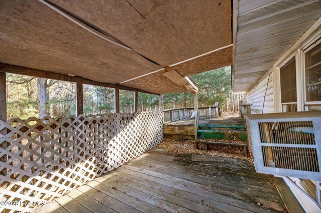 1358 Warrentown Road, Snow Hill, NC 28580