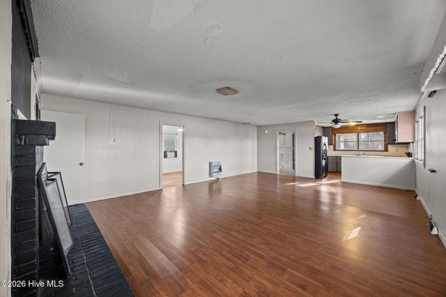 1358 Warrentown Road, Snow Hill, NC 28580