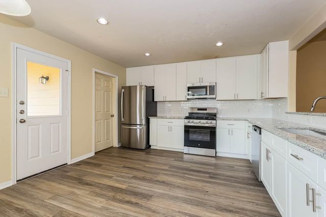 914 Doubletree Glen Drive, Houston, TX 77073