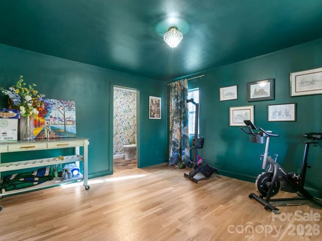 103 Rainbow Lane, Black Mountain, NC 28711