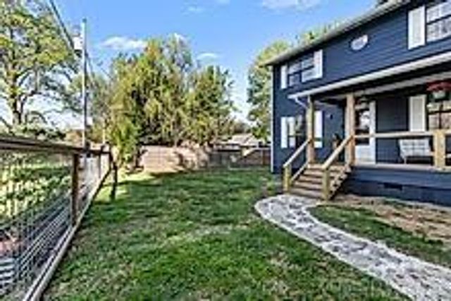 103 Rainbow Lane, Black Mountain, NC 28711