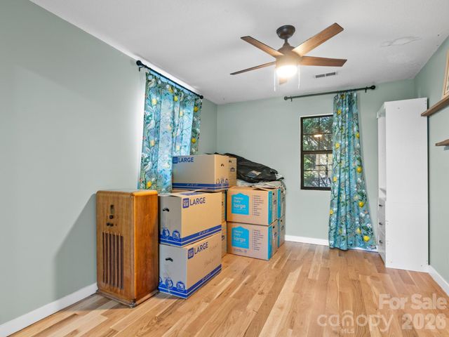 103 Rainbow Lane, Black Mountain, NC 28711