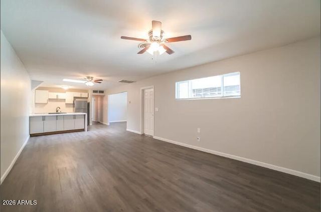 3326 W LARKSPUR Drive, Phoenix, AZ 85029