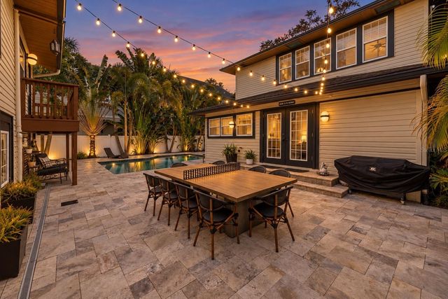 229 18TH AVENUE NE, St Petersburg, FL 33704