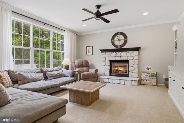 1832 HERITAGE DR, Jamison, PA 18929