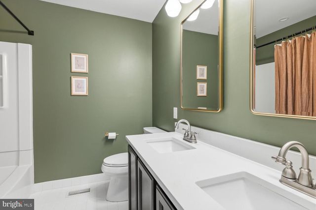 1832 HERITAGE DR, Jamison, PA 18929