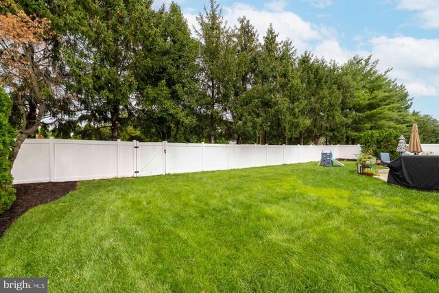1832 HERITAGE DR, Jamison, PA 18929